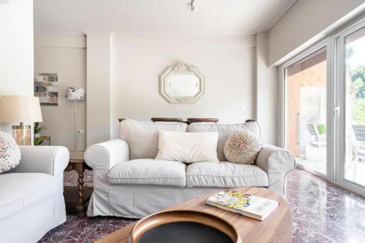 Flisvos Marina Refurbished Apartment 아테네 외부 사진